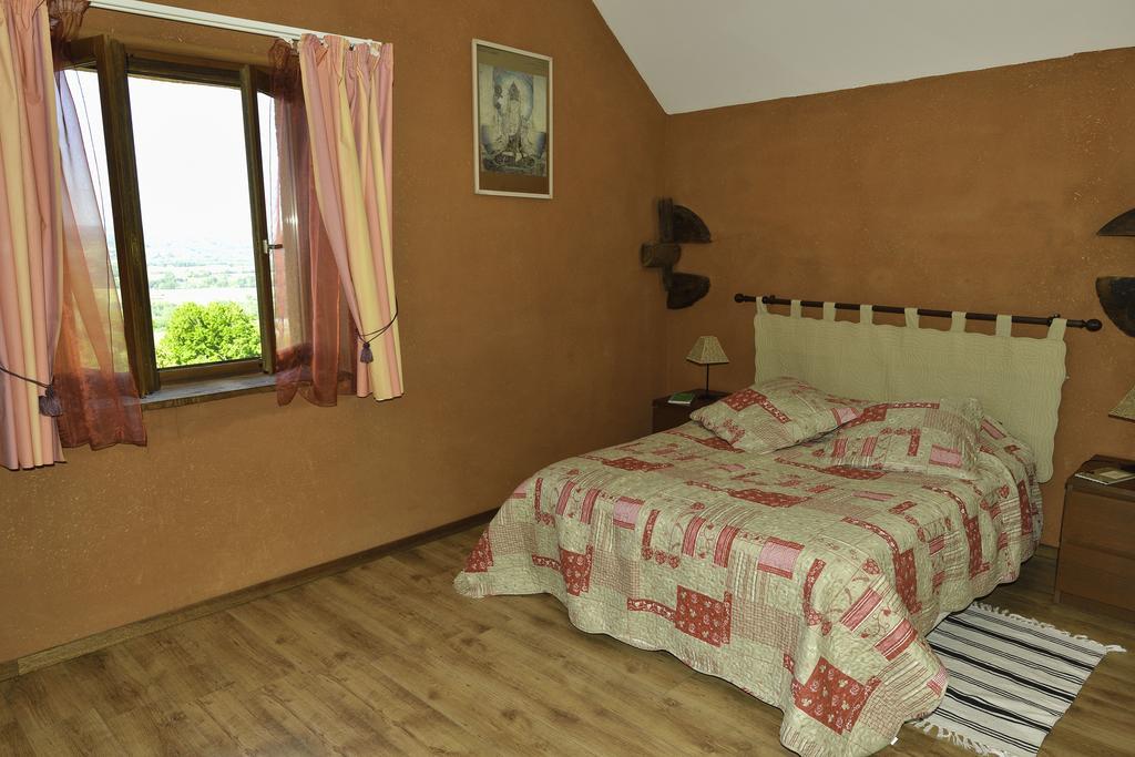 Bed and Breakfast La Parenthese Saint-Genix-sur-Guiers Exterior foto